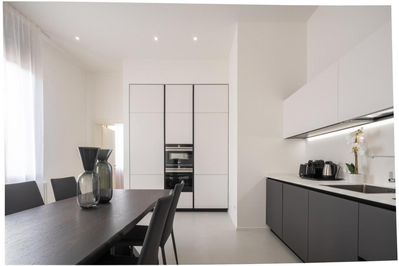Design Apartment With Balcony On The Grand Canal R&R Venice Exterior photo