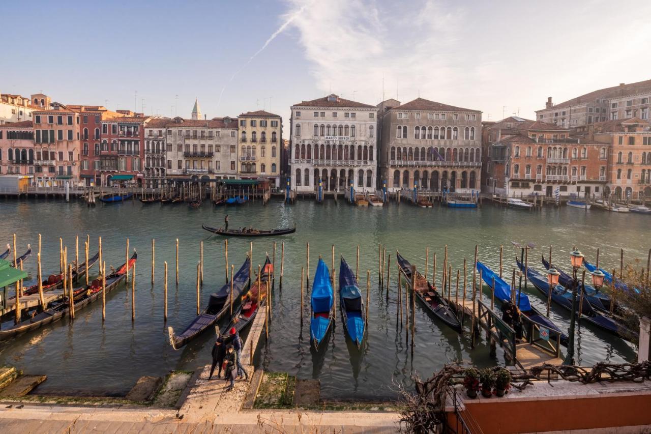 Design Apartment With Balcony On The Grand Canal R&R Venice Exterior photo